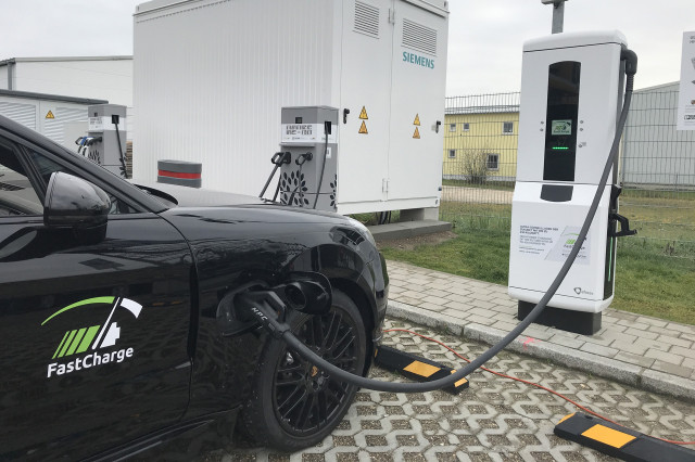 FastCharge 450-kilowatt charging station prototype