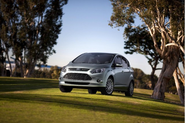 Ford's 2012 C-Max Product Lineup Loses A Minivan post image