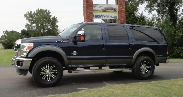 'New' Ford Excursion SUV from Custom Autos by Time