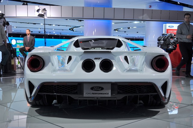 Production-Intent Ford GT, 2016 Detroit Auto Show Production-Intent Ford GT, 2016 Detroit Auto Show