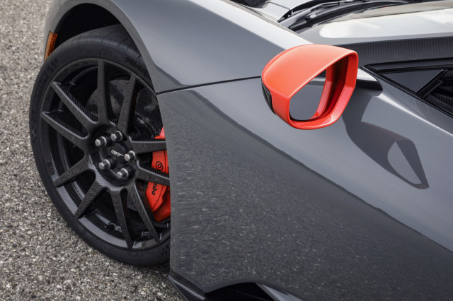  El Ford GT 2019 agrega la Serie Carbon liviana, obtiene un aumento de precio de $ 50,000