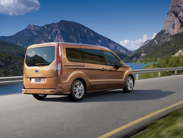 Ford Dribbles Out Gas Mileage Details For 2014 Transit Van Range