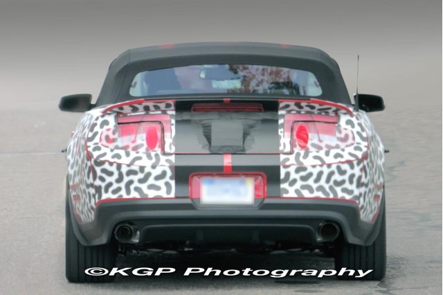 2010 Ford Mustang GT500 spy shots
