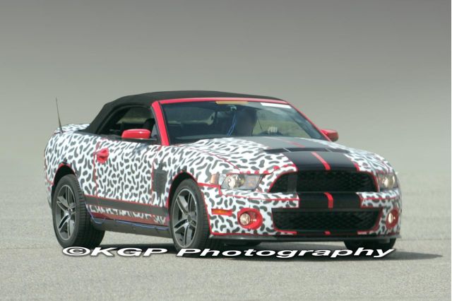 2010 Ford Mustang GT500 spy shots