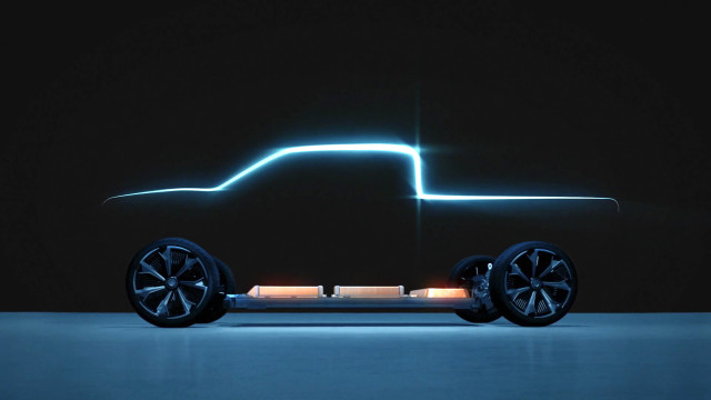 GM electric pickup silhouette - from 2020 Ultium platform preview