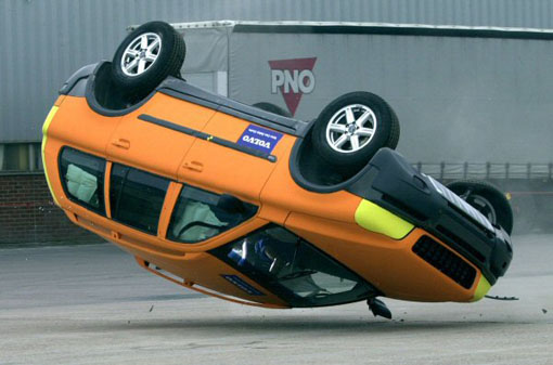 GM: Rollover airbags standard on all models by 2012