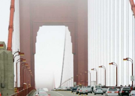 Golden Gate Bridge, connecting San Francisco and Marin County, California