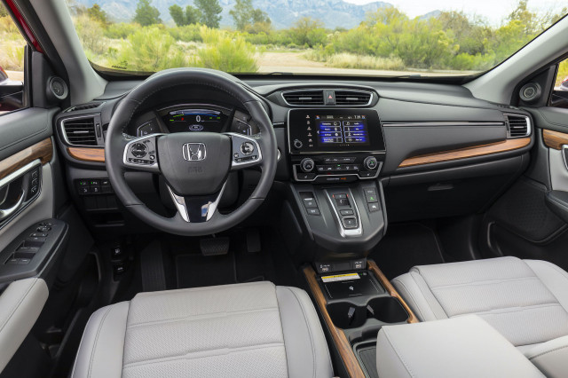 Review Update 21 Honda Cr V Hybrid Is 38 Mpg Mainstream Green