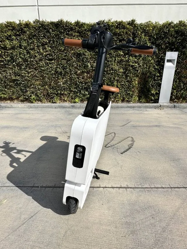 Honda MotoCompacto e-scooter 