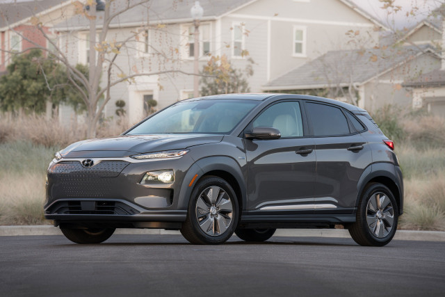 2019 Hyundai Kona Electric nearly matches Tesla with its 258-mile range post image