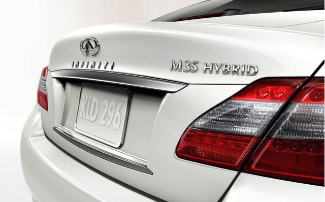 Infiniti M35 Hybrid Infiniti M35 Hybrid