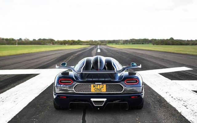 1,341-HP Koenigsegg One:1 Hits 225 MPH--Updated With New Video