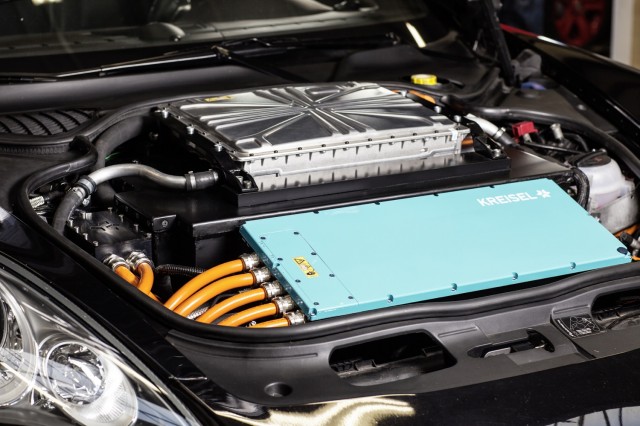 Schwarzenegger S Hydrogen Hummer Gives Way To Electric G Wagen Kreisel Electric Porsche Panamera