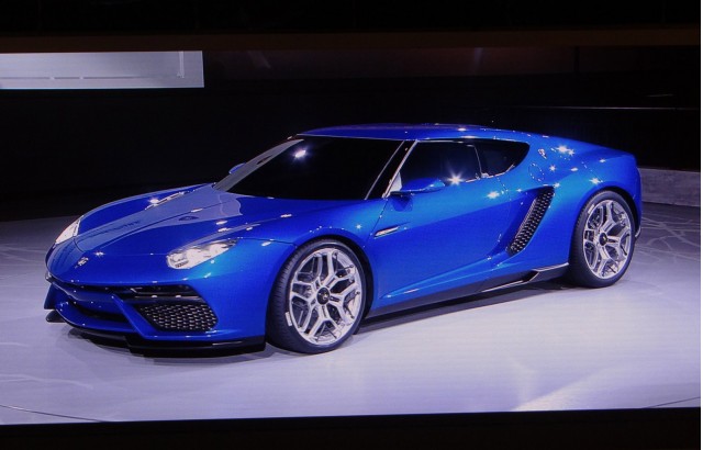 Lamborghini Plug In Supercar Nixed But Plug In Hybrid Urus SUV Is On
