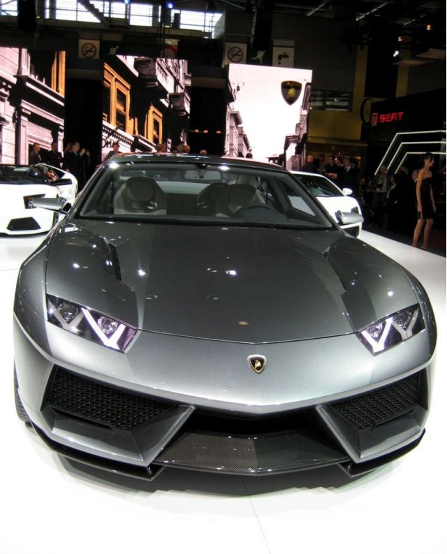 2010 Lamborghini Estoque Concept (2008 Paris auto show)