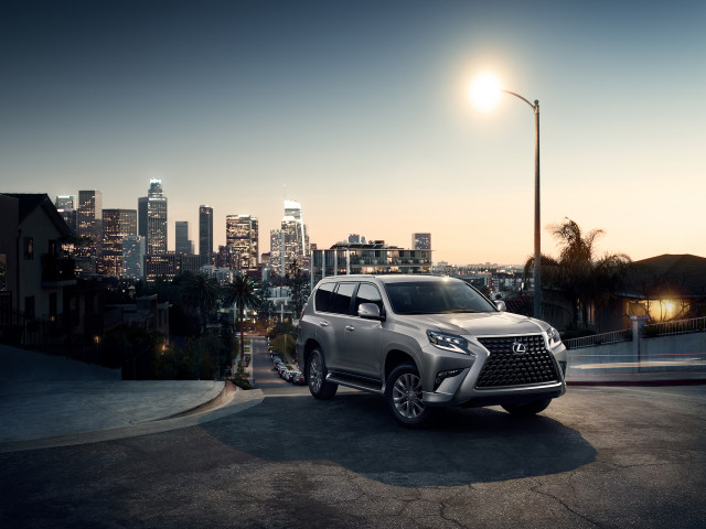 Off-road, safety tech added to rugged 2020 Lexus GX 460
