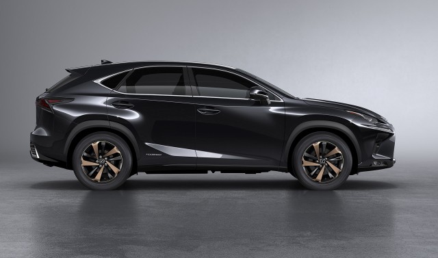 18 Lexus Nx Hybrid Gets More Safety Equipment At Lower Price