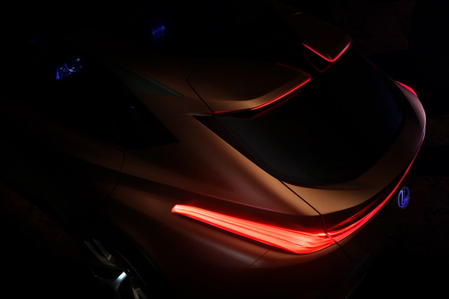 Lexus LF-1 Limitless concept teaser