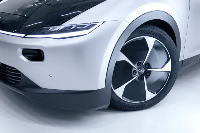 Lightyear One solar car with Bridgestone tire