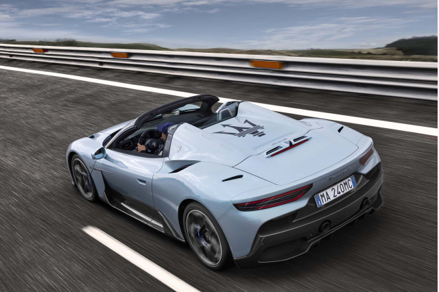 Electric Maserati MC20 Folgore supercar canceled due to lack of demand