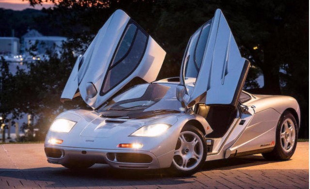 1995 McLaren F1 Road Car Sells at Auction for a Record $20.5, mclaren f1 