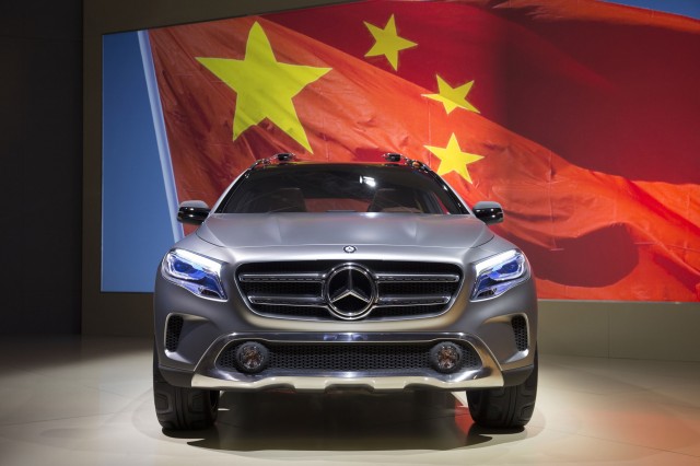 Mercedes-Benz fined for price fixing in China