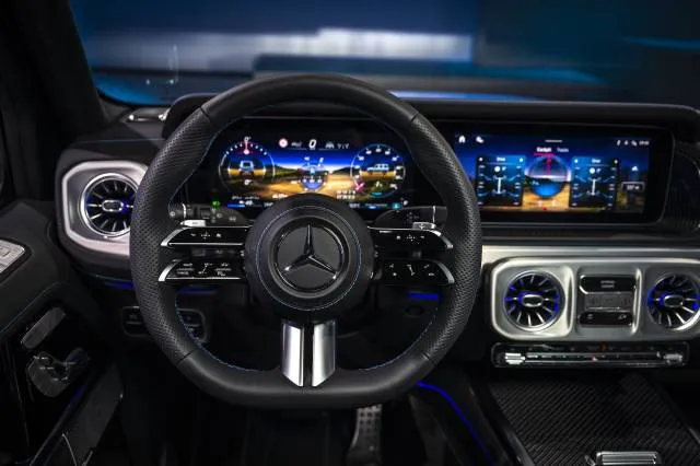 2025 Mercedes-Benz G 580 with EQ Technology