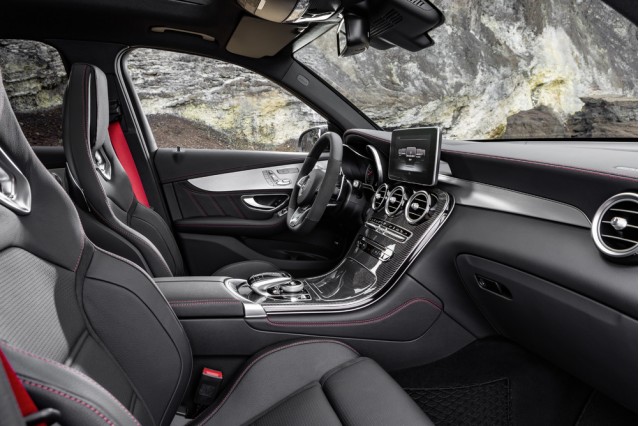 2017 Mercedes-AMG GLC43 2017 Mercedes-AMG GLC43
