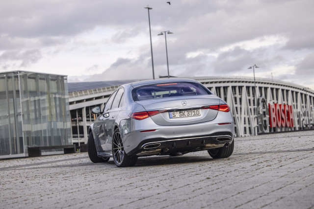 First Drive Review 21 Mercedes Benz S Class Will Go Down In History As Peak Ice