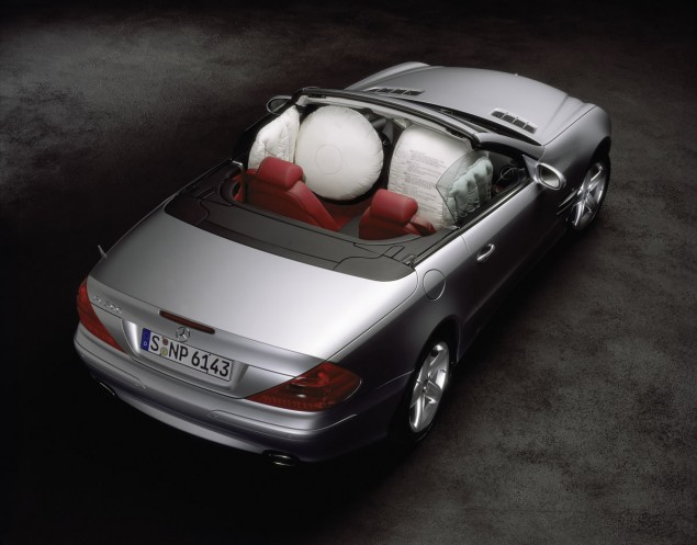 Mercedes-Benz safety - SL airbags