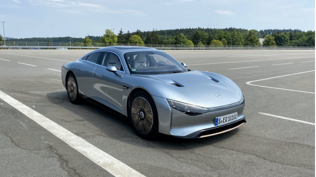 The brand new Mercedes-Benz Vision EQXX prototyp shows up in Munich