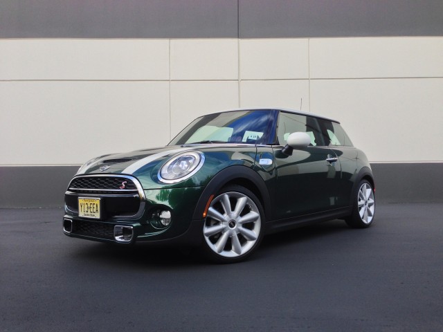 2015 Mini Cooper Research, Photos, Specs and Expertise