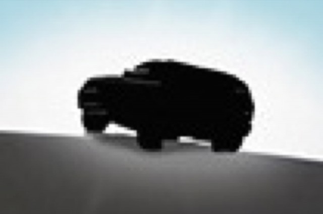 Mitsubishi Montero teaser lead for 2015 Chicago Auto Show (thumbnail)