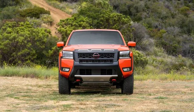 2025 Nissan Frontier