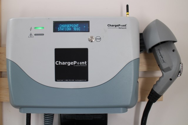 Ancienne borne de recharge pour voiture électrique ChargePoint Ancienne borne de recharge pour voiture électrique ChargePoint