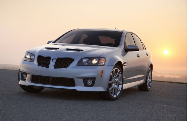 Lutz Saves Pontiac G8; Chrysler Gives Lutz's Dodge Viper A Reprieve post image