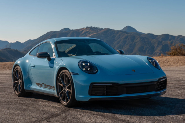 2023 Porsche 911 Pictures/Photos Gallery - The Car Connection