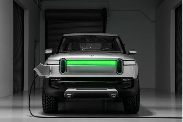 Rivian R1T electric pickup concept