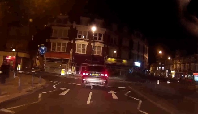 Supposedly stolen BMW i3 dashcam video funny, but probably fake