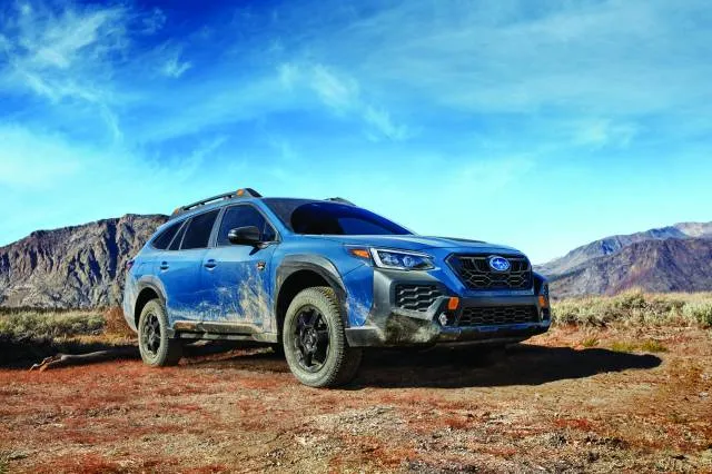 Subaru Outback vs Subaru Crosstrek: Compare Crossover SUVs