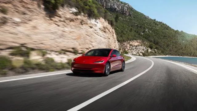 2024 Tesla Model 3