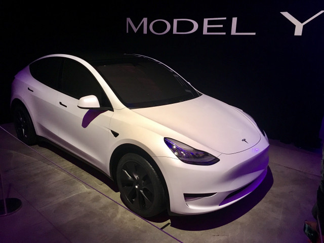 Tesla Model Y - introduction, Hawthorne CA, March 2019