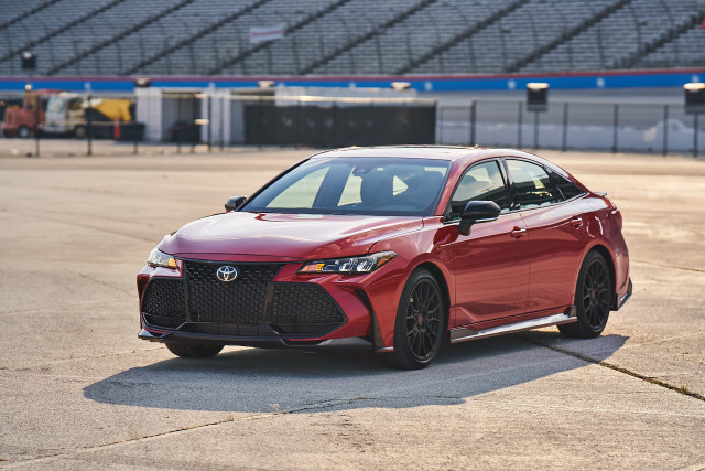 Review update: 2021 Toyota Avalon TRD refills the fountain of youth
