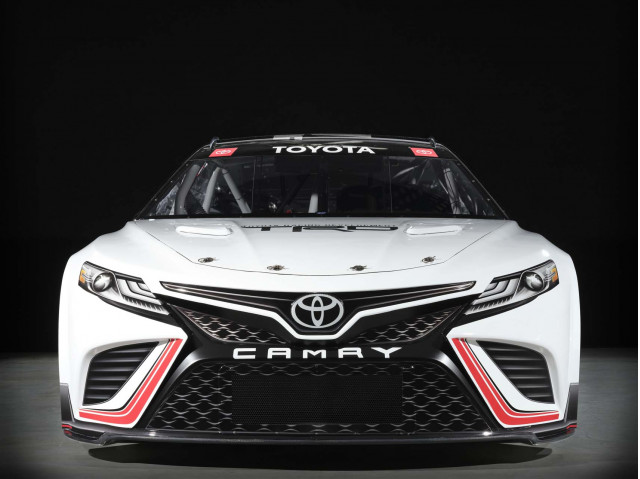 Nascar Next Gen Race Car Debuts Brings The Sport Into The 21st Century