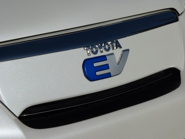 Toyota, Mazda form joint tech venture focused on electric cars