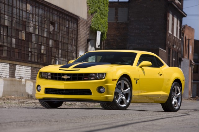 2010 Chevrolet Camaro Outsells Ford Mustang Again post image