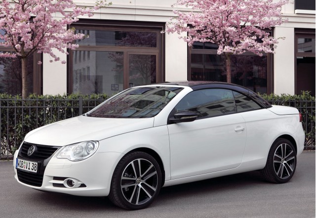 Volkswagen Eos White Knight