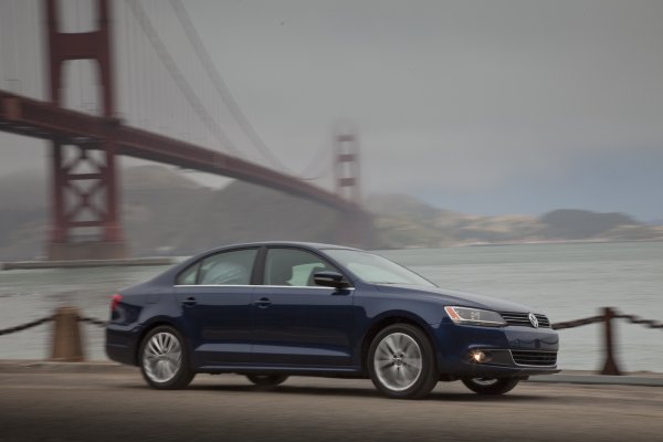 Volkswagen recalling nearly 700K cars for rollaway risk post image