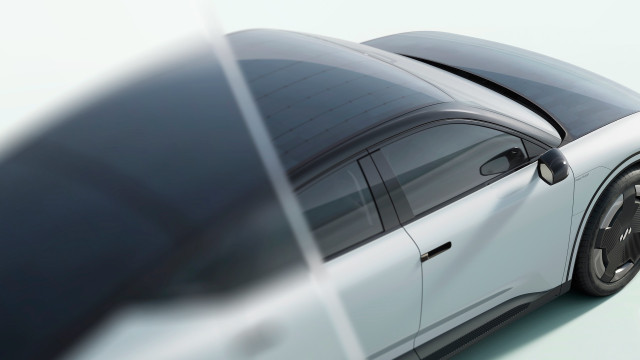 Waitlist announced for Lightyear 2 solar car due in 2025.