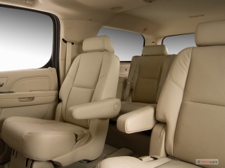2007 Cadillac Escalade ESV AWD 4-door Rear Seats